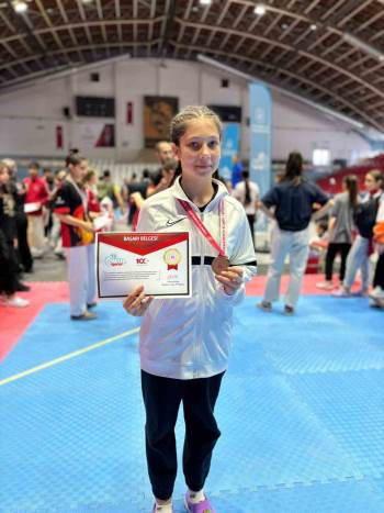 Finalde Bilecik’İ Temsil Edecek
