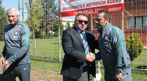 Futbol Antrenör Kursu sona erdi