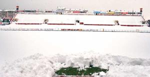 Futbol mu kartopu mu oynanacak