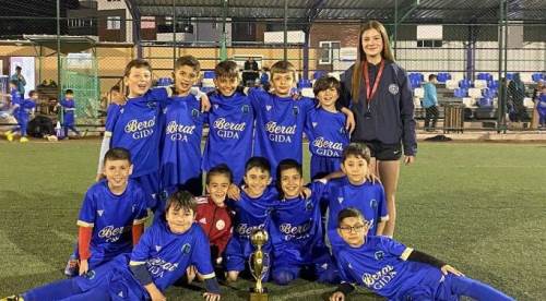 Futbol sadece futbol değildir