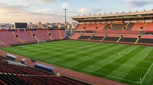 Futbol sahalarının sayısını artıralım!