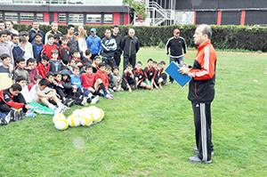 Futbolda yetenek avı sürüyor