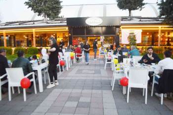 Galatasaraylılar İftarda Bir Araya Geldiler
