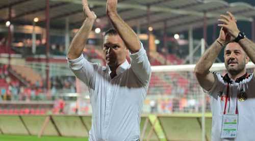 Galibiyetle başladı