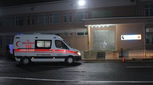 Garson dehşet saçtı: 2 ölü!