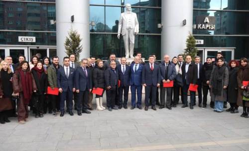 Gazeteciler için yeni merkez: Eskişehir Adliyesi Basın Ofisi’ni açtı