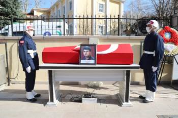 Gazi Sami Erşahin Toprağa Verildi
