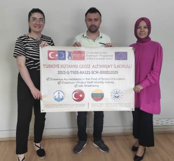 Gediz Altınkent İlokulu Öğretmenleri Litvanya’Ya Gitti
