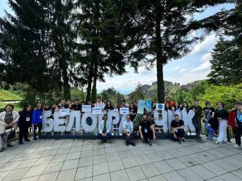 Gediz Atatürk Ortaokulu Bulgaristan’Dan Döndü
