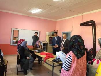 Gediz’De ’Aile Okulu’ Eğitimleri
