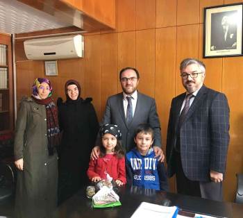 Gediz’De “Yolu İyilik Olsun” Kampanyasına Destek
