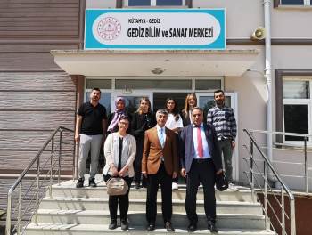 Gediz’De Aday Öğretmenlik Uyum Eğitim Semineri Gerçekleştirildi
