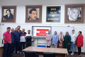 Gediz’De Aile Okulu Projesi İlk Mezunlarını Verdi
