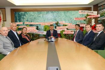 Gediz’De Başkan Akel’E Hayırlı Olsun Ziyaretleri Yoğun Bir Şekilde Devam Ediyor
