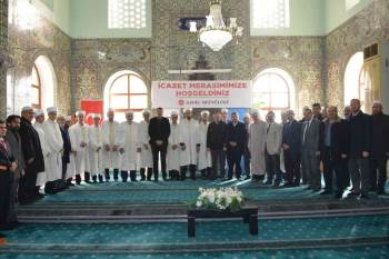 Gediz’De Hafızlık İcazet Merasimi
