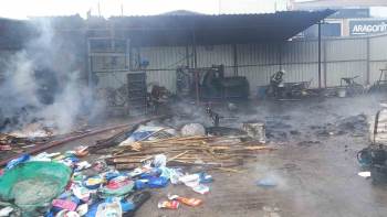 Gediz’De Hurdalıkta Çıkan Yangın Hasara Neden Oldu
