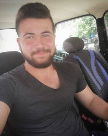 Gediz’De İş Makinesine Sıkışan İşçi Feci Şekilde Can Verdi
