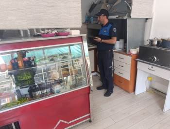 Gediz’De Lokantalarda Kapsamlı Denetim
