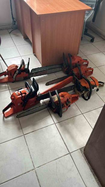 Gediz’De Motorlu Testere Hırsızları Tutuklandı
