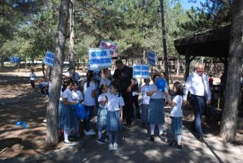 Gediz’De Öğrencilerden Temizlik Seferberliği
