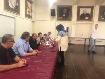 Gediz’De Toplum Yararına Programı’Nda Çalışacak İsimler Kura İle Belirlendi
