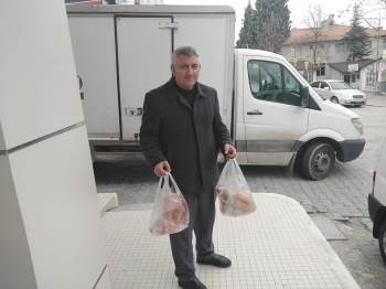 Gediz İlçe Müftülüğü Yardımda Köprü Olmaya Devam Ediyor
