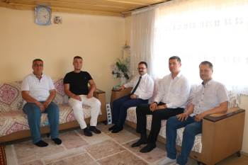 Gediz Kaymakamı Hakan Alkan Kuzey Irak’Ta Yaralanan Askeri Ziyaret Etti
