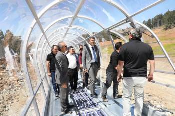 Gediz Murat Dağındaki Yürüyen Bant Bölge Turizmine Önemli Katkı Sağlayacak
