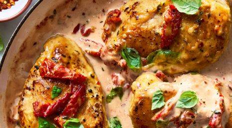 Gelinim Mutfakta Evlen Benimle Tavuk (Marry Me Chicken) Tarifi – 6 Nisan 2026 Günün Yemeği