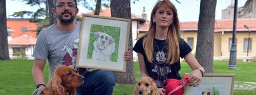 GELİRİNİ HAYVANLARA YATIRIYOR