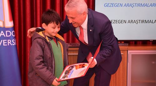 Genç bilim insanları sertifikalarını aldı