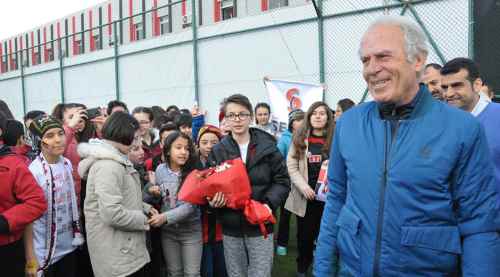 Genç ES ES'liler galibiyet sözü aldı