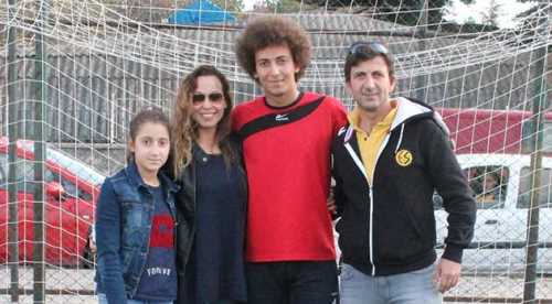 Genç filebekçisinin futbol aşkı