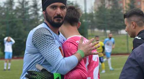 Genç kaleci süre aldı
