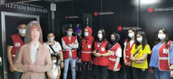 Genç Kızılay’Dan "Dijital Tır"Na Ziyaret
