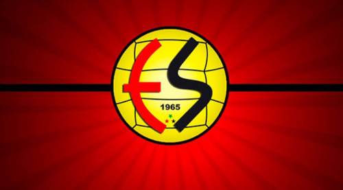 Genç oyuncu Eskişehirspor'a imzayı attı