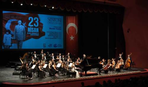 Genç yetenekler 23 Nisan’da senfoni sahnesinde parladı