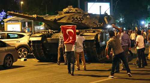 Gençler 15 Temmuz'u Asla Unutmaz