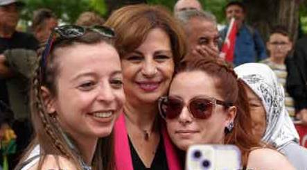 Gençliğin şenliği sokağa indi