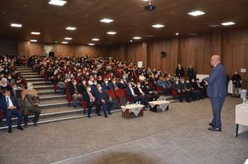 Genel Müdür Keleşer Ve Rektör Öztürk Emet’Te Öğrencilerle Bir Araya Geldi
