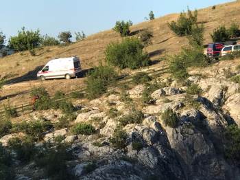 Gezmek İçin Geldiği Kanyonda Ecel Terleri Döktü
