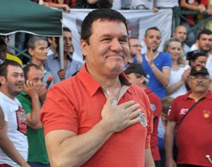 Halil Ünal gibi bir değere sahip çıkmalıyız