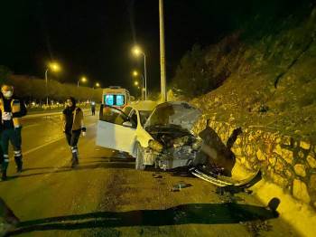 Gizli Buzlanma Kazaya Sebep Oldu, 1 Kişi Yaralandı
