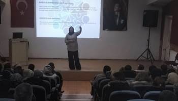 Göçmenlere ‘Sosyal Uyum Ve Yaşam’ Eğitimi Verildi
