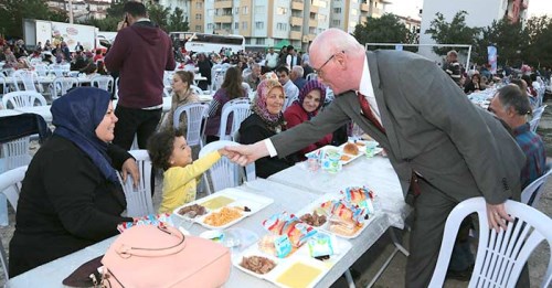 Gökmeydan'da 6 bin kişilik iftar