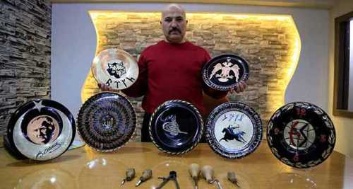 GÖKTÜRK ALFABESİNİ BAKIRA İŞLİYOR