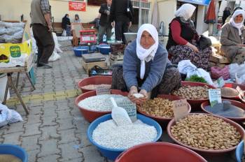 Göl Fasulyesi Tezgahlardaki Yerini Aldı

