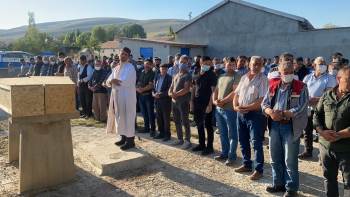 Gölette Boğulan İki Kardeş Son Yolculuğuna Uğurlandı
