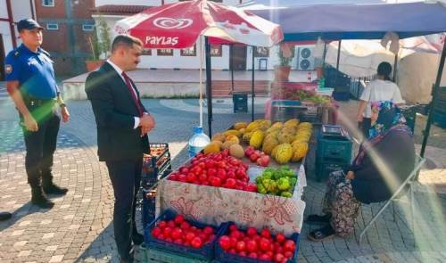 Gölpazarı Kaymakamı Titiz'den geleneksel panayıra ziyaret