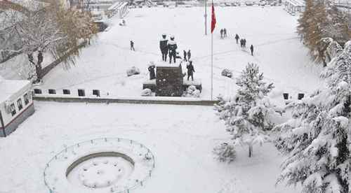 Gölpazarı'nda okullar 1 gün daha tatil